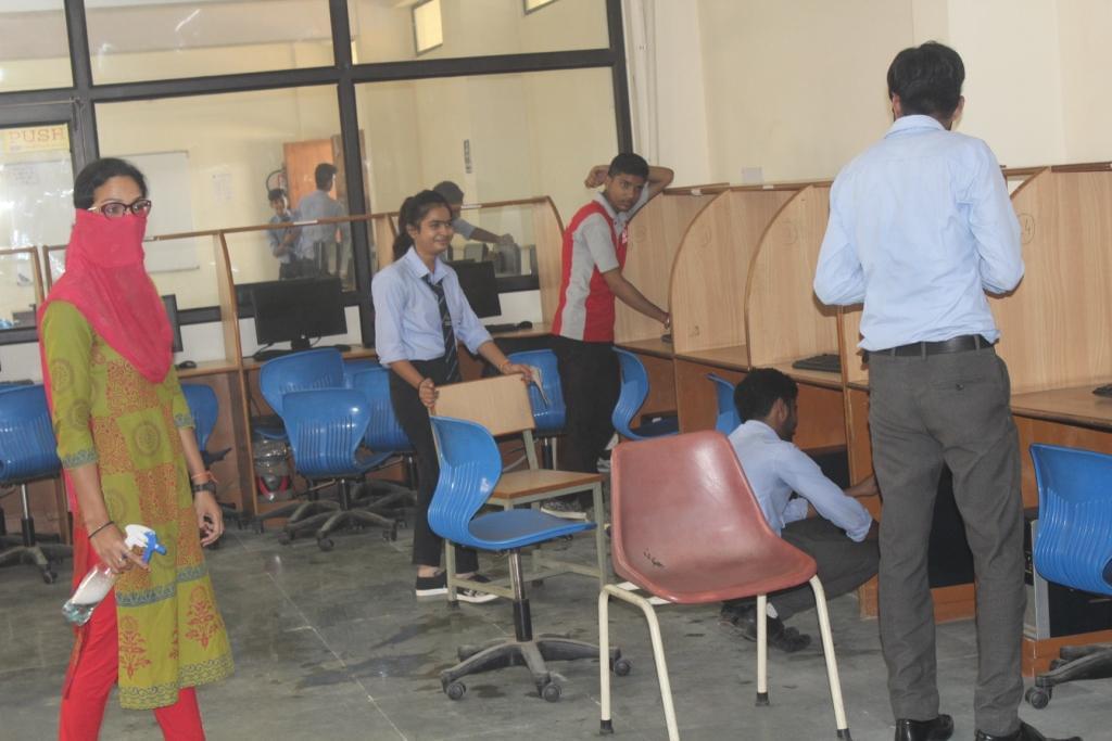 Eshan College of Engineering & Management Agra Cultural Activities photo 11